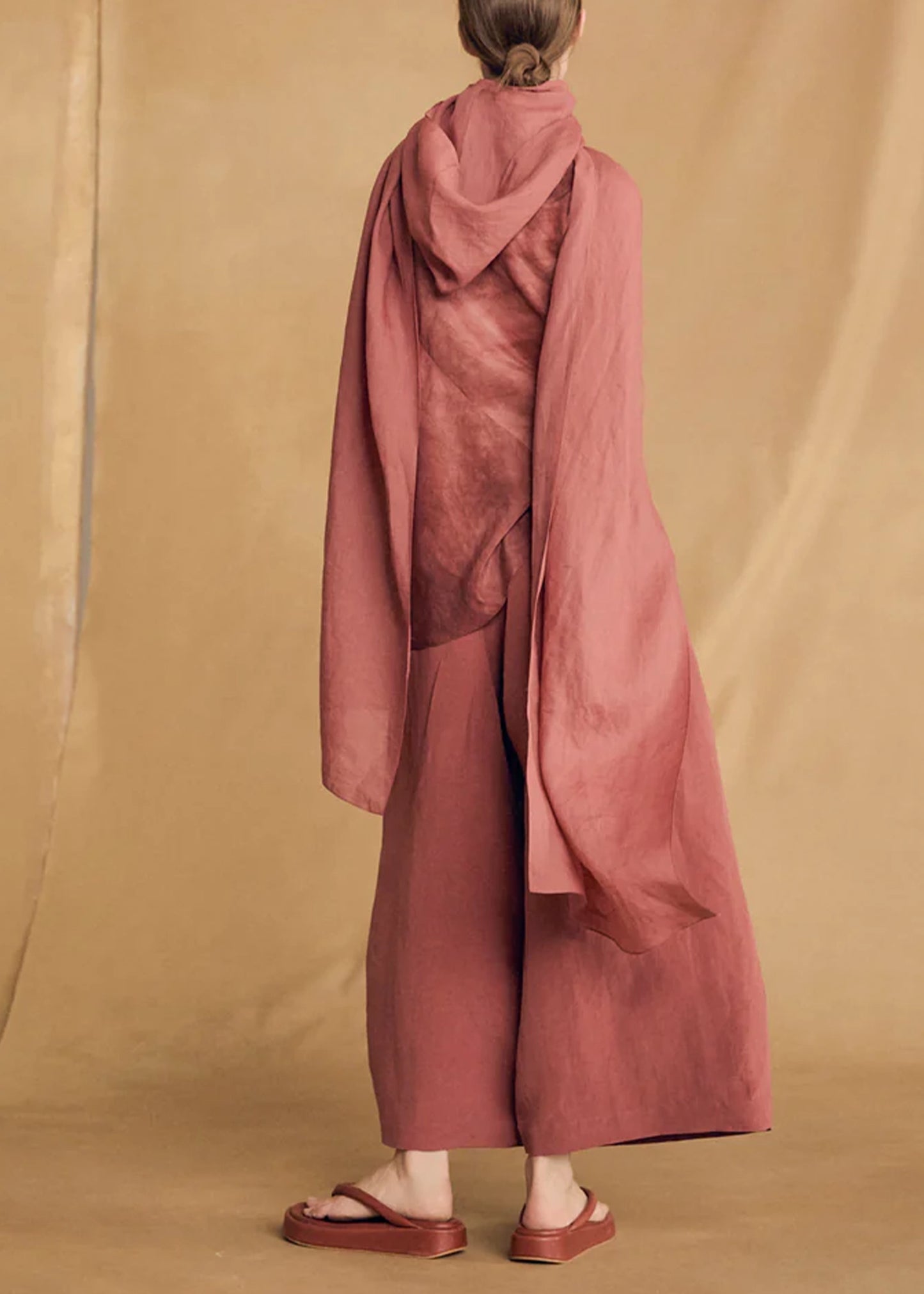 Cortana-Arena-Ivory-hooded-scarf