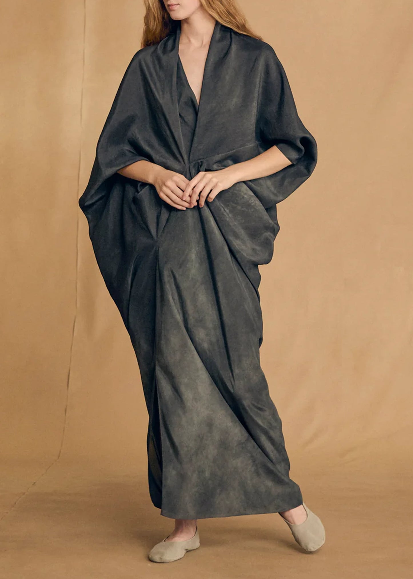 Cortana-Mayu-petroleum-maltinto-silk-dress