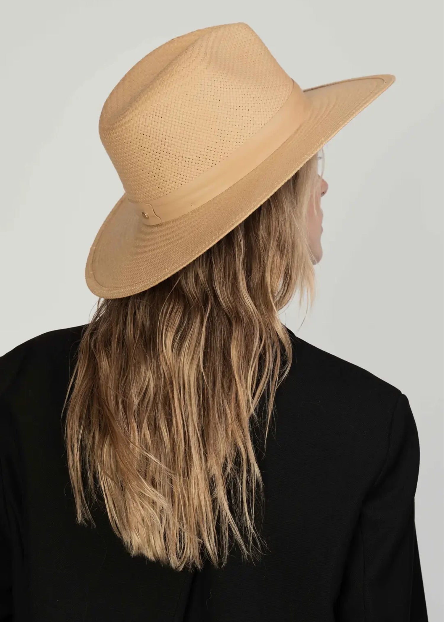 Janessa-Leone-Simon-Hat-Packable-straw-Fedora
