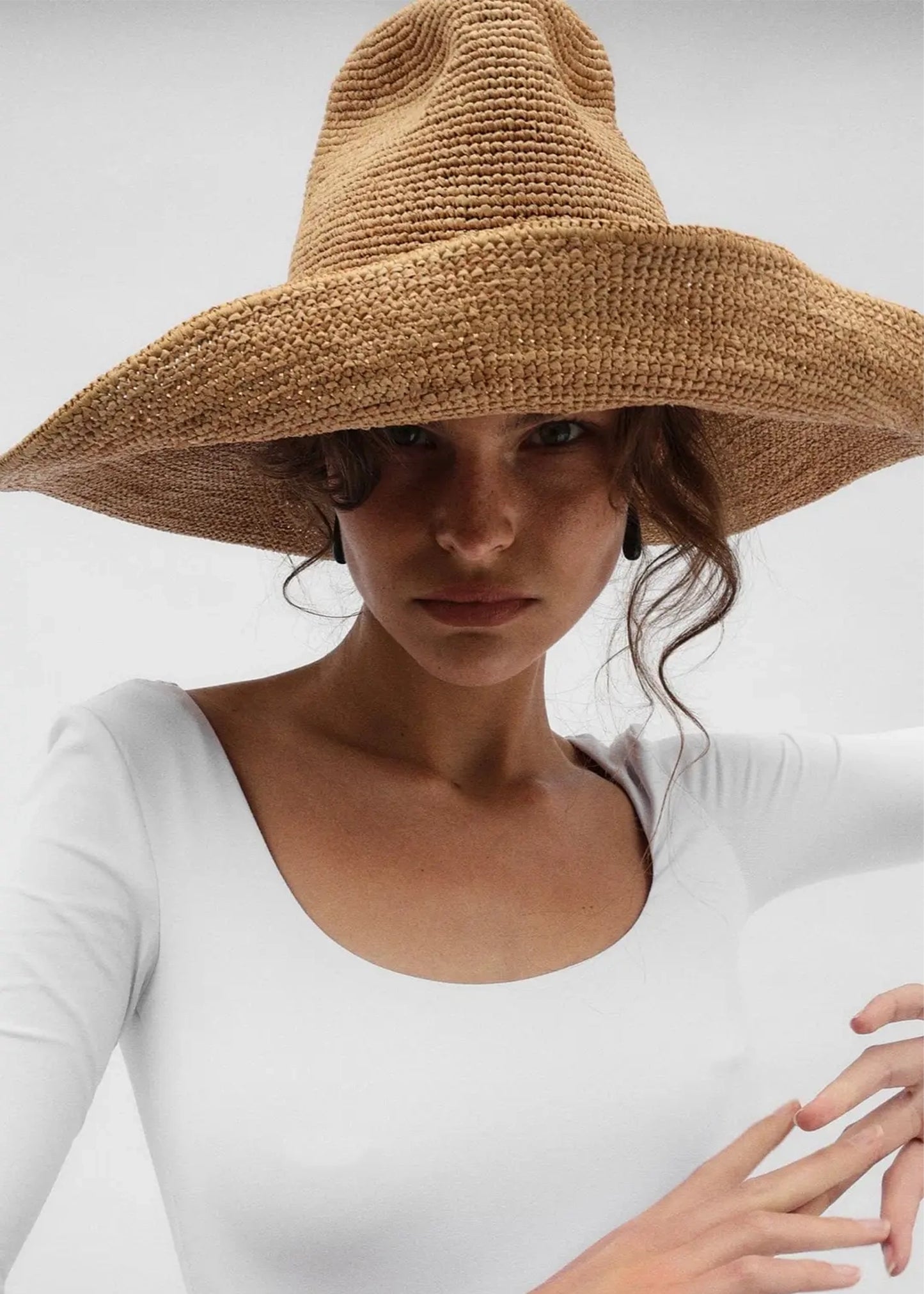 Janessa-Leone-Waverly-Wide-Brimmed-Raffia-Straw-Hat