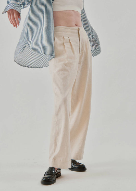 Nymane-wes-pleat-pant
