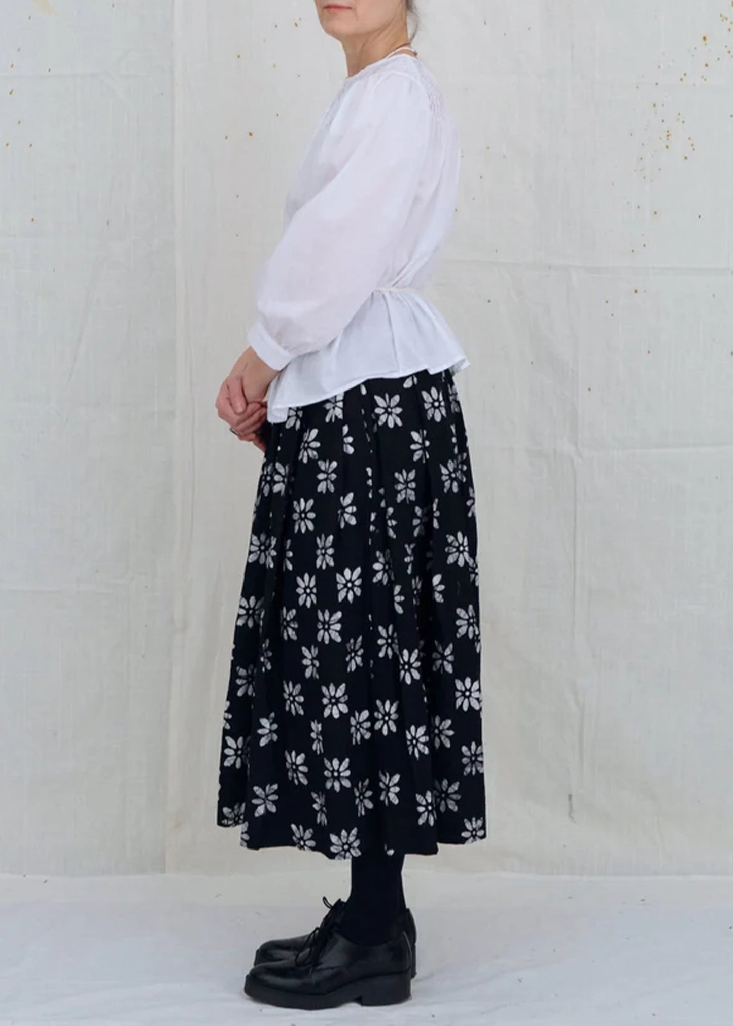 Uqnatu-pintuck-blouse-white