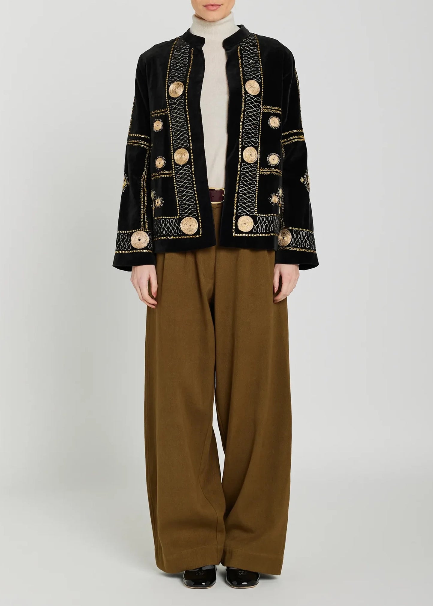 V-de-vinster-COTI-black-embroidered-jacket