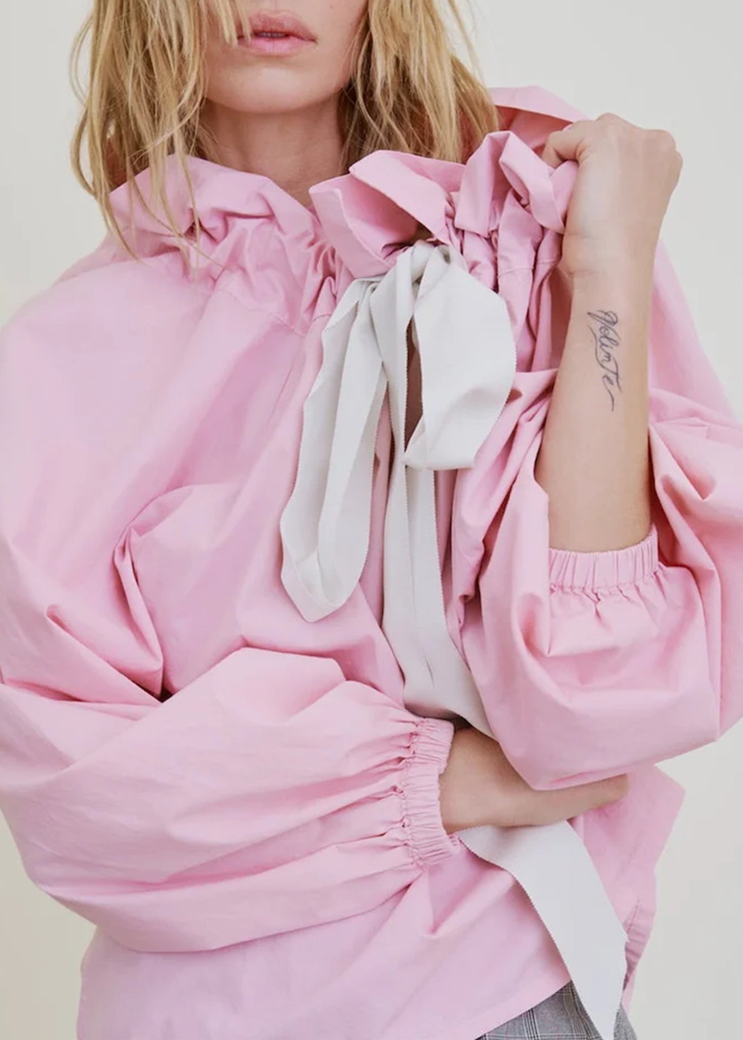 Aquarius-Cocktail-Beautiful-Mess-Rosie