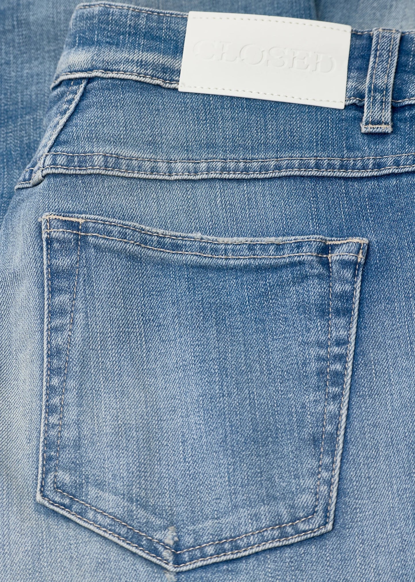 Closed-Junna-Straight-Jeans-Mid-Blue