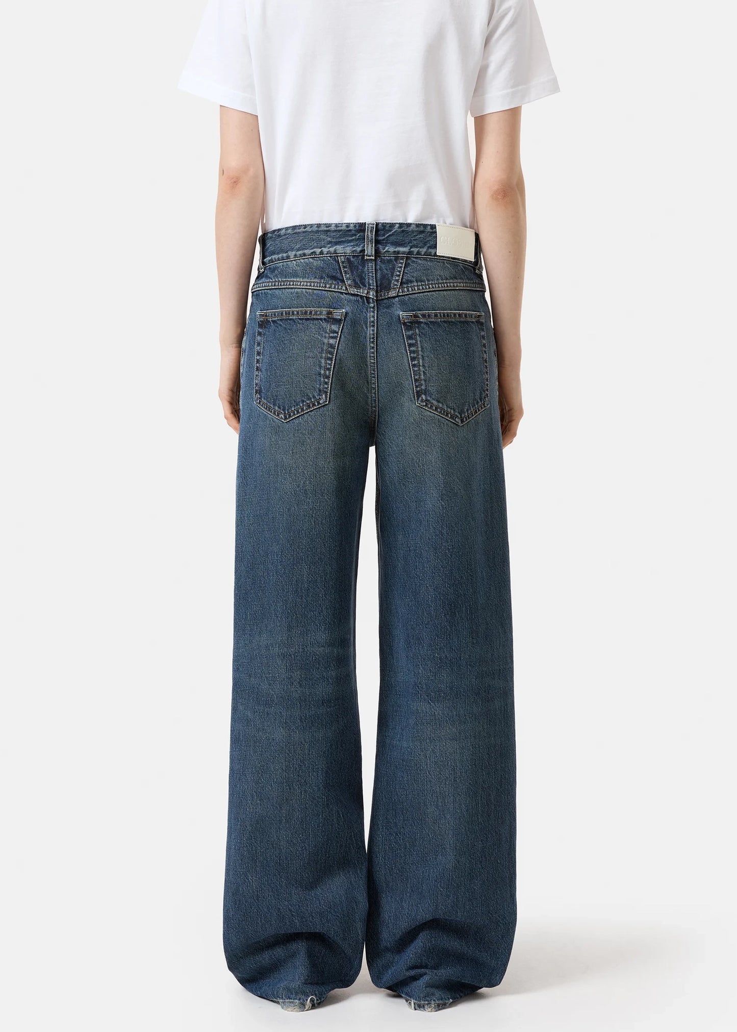 Closed-Nikka-Wide-Jean-dark-blue