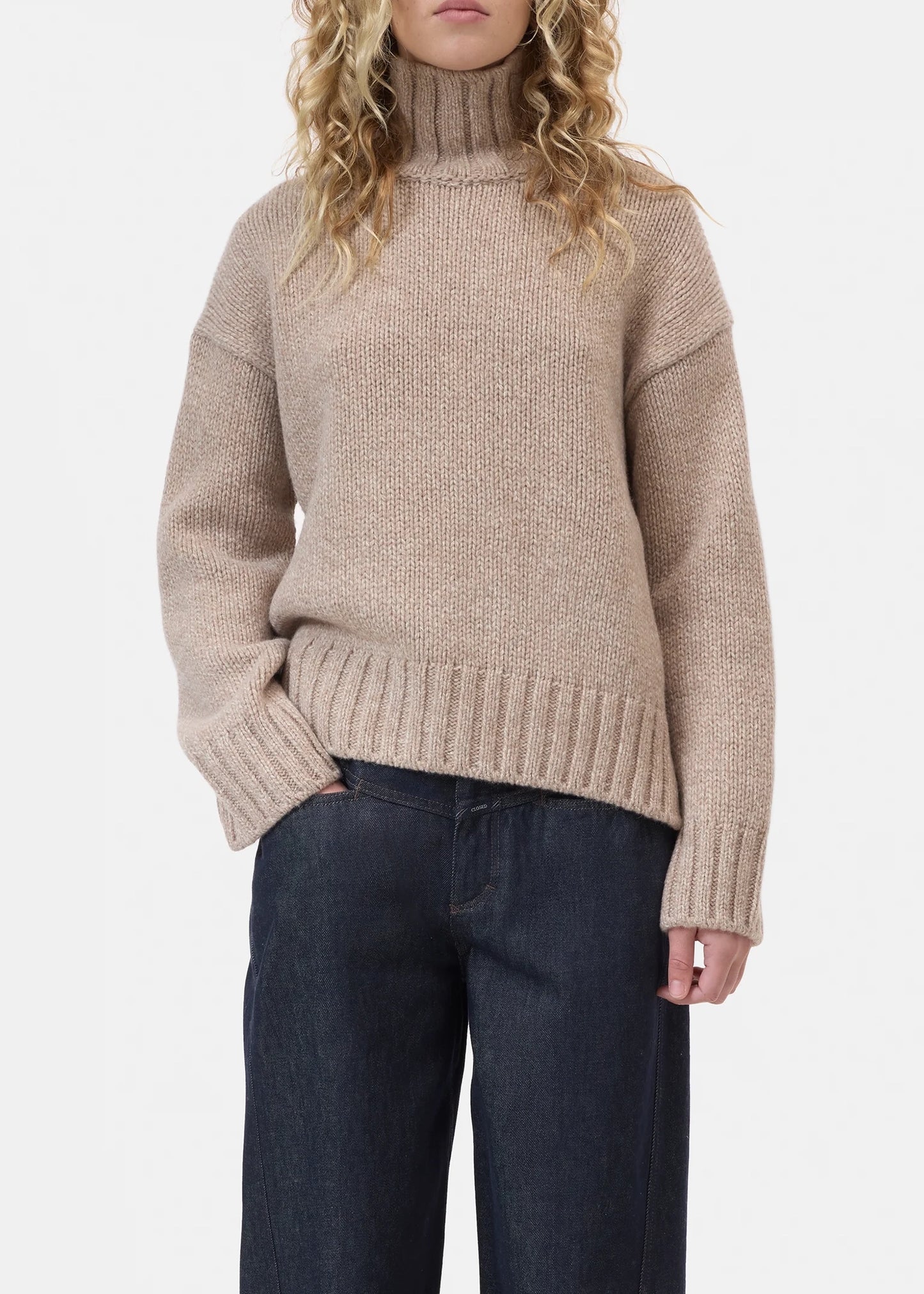 Closed Roll Sweater