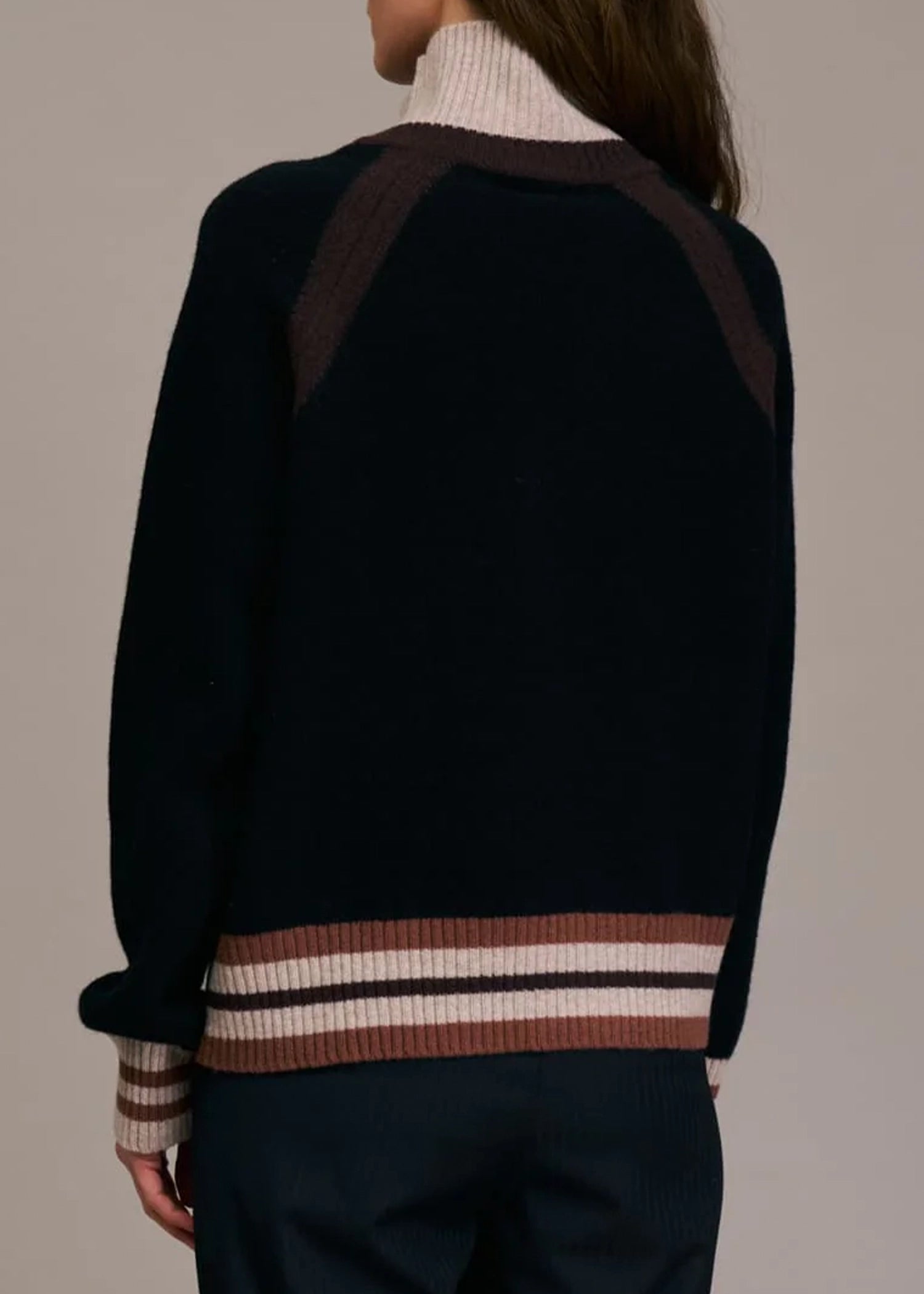 Diega-Pulimo-Sweater-Pullover