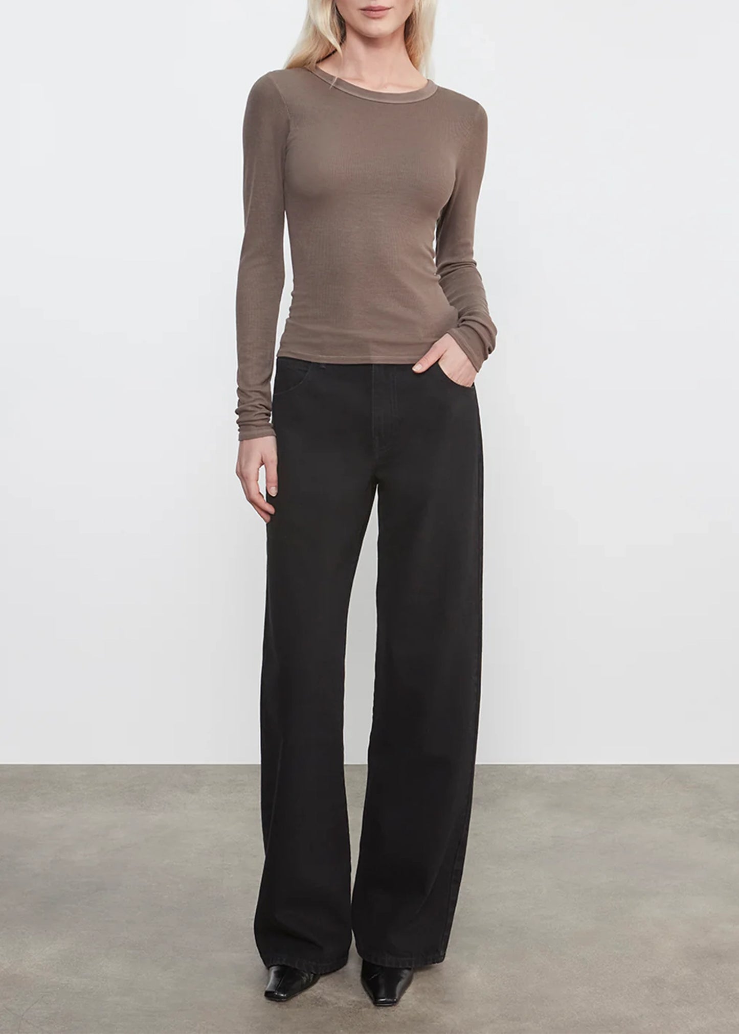 Enza-Costa-Silk-Rib-Essential-Crew-mushroom