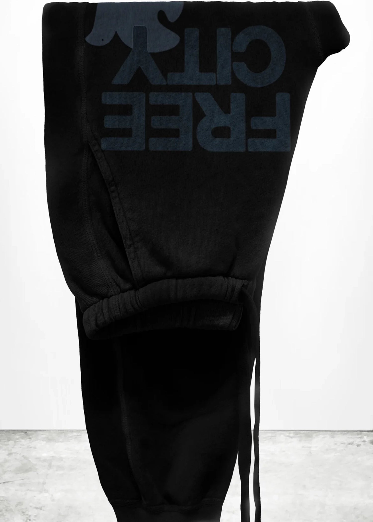 FREECITY-sweatpant-moonshadow