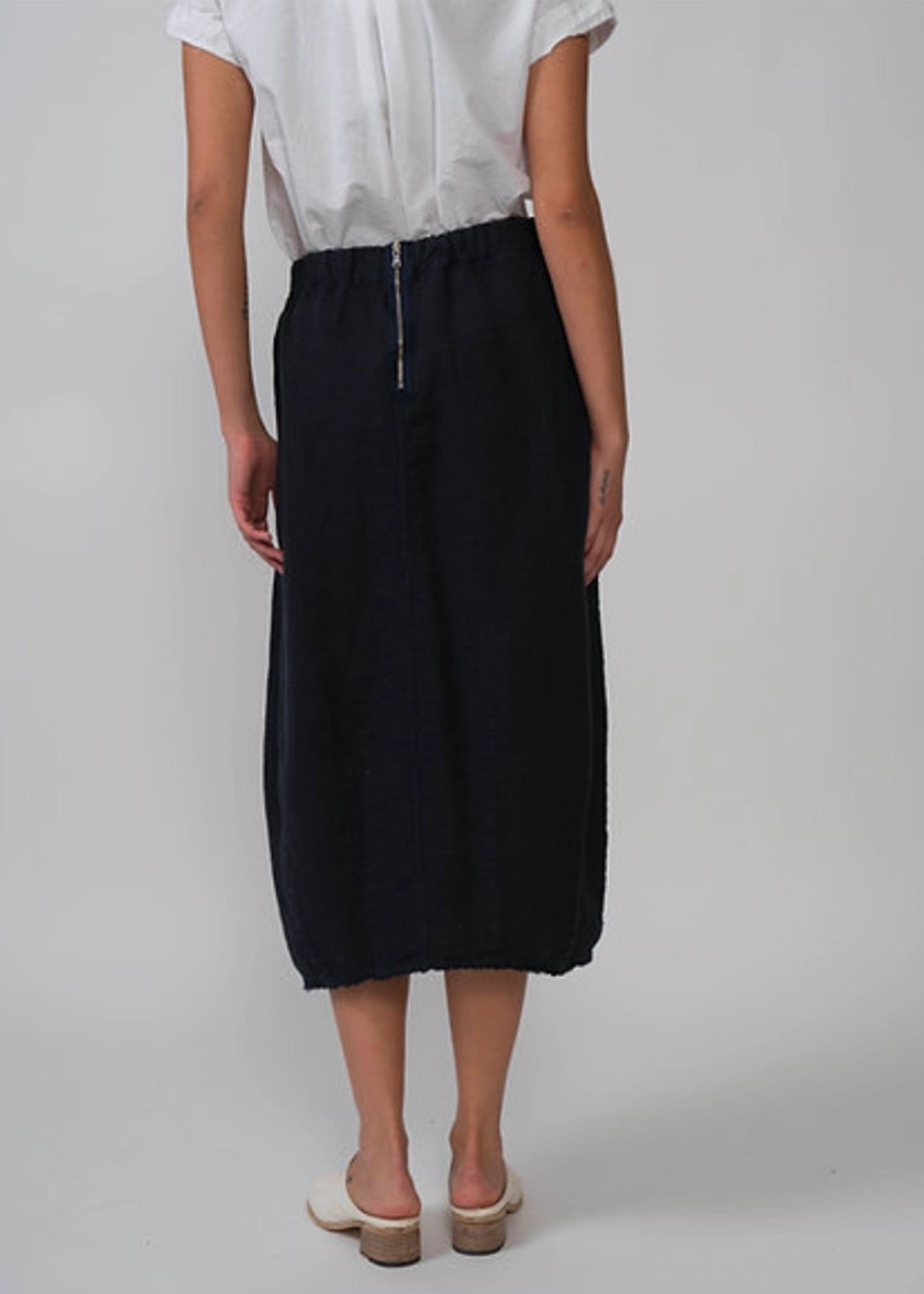 Hannoh-Wessel-Jade-Skirt-navy