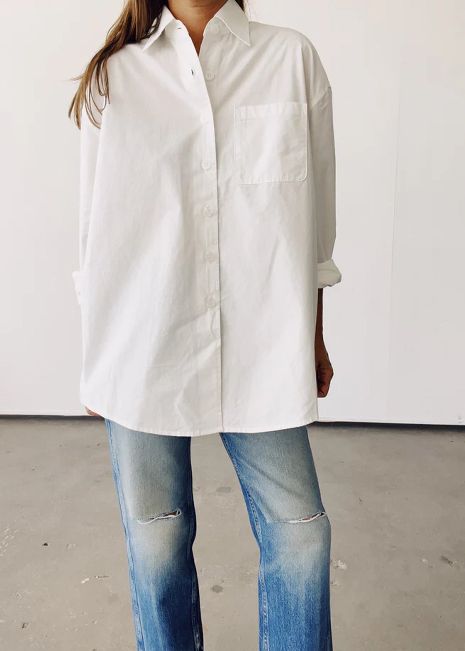 Hey-Gang-The-Big-Shirt-white