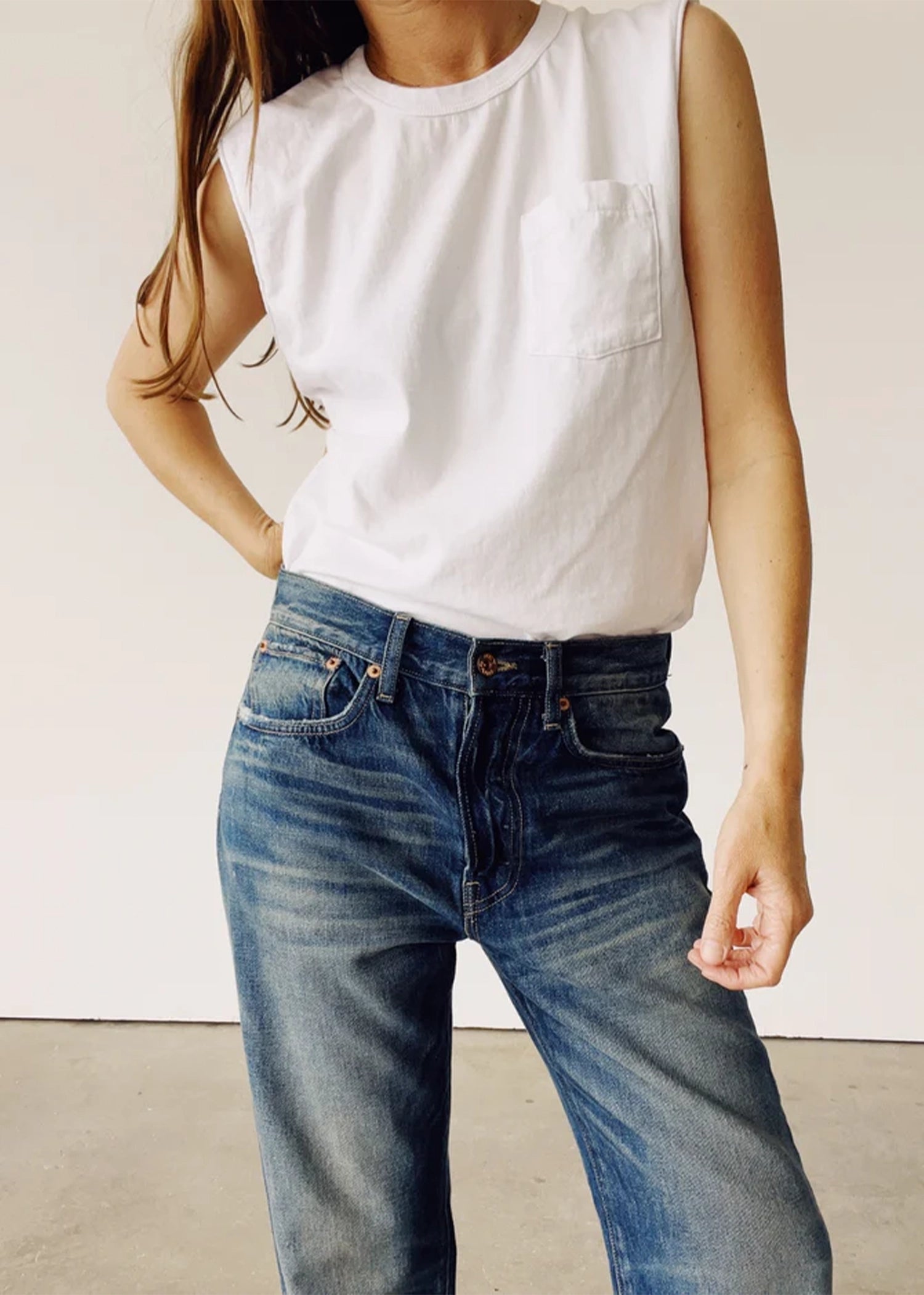 Hey-Gang-The-Muscle-Tee-White