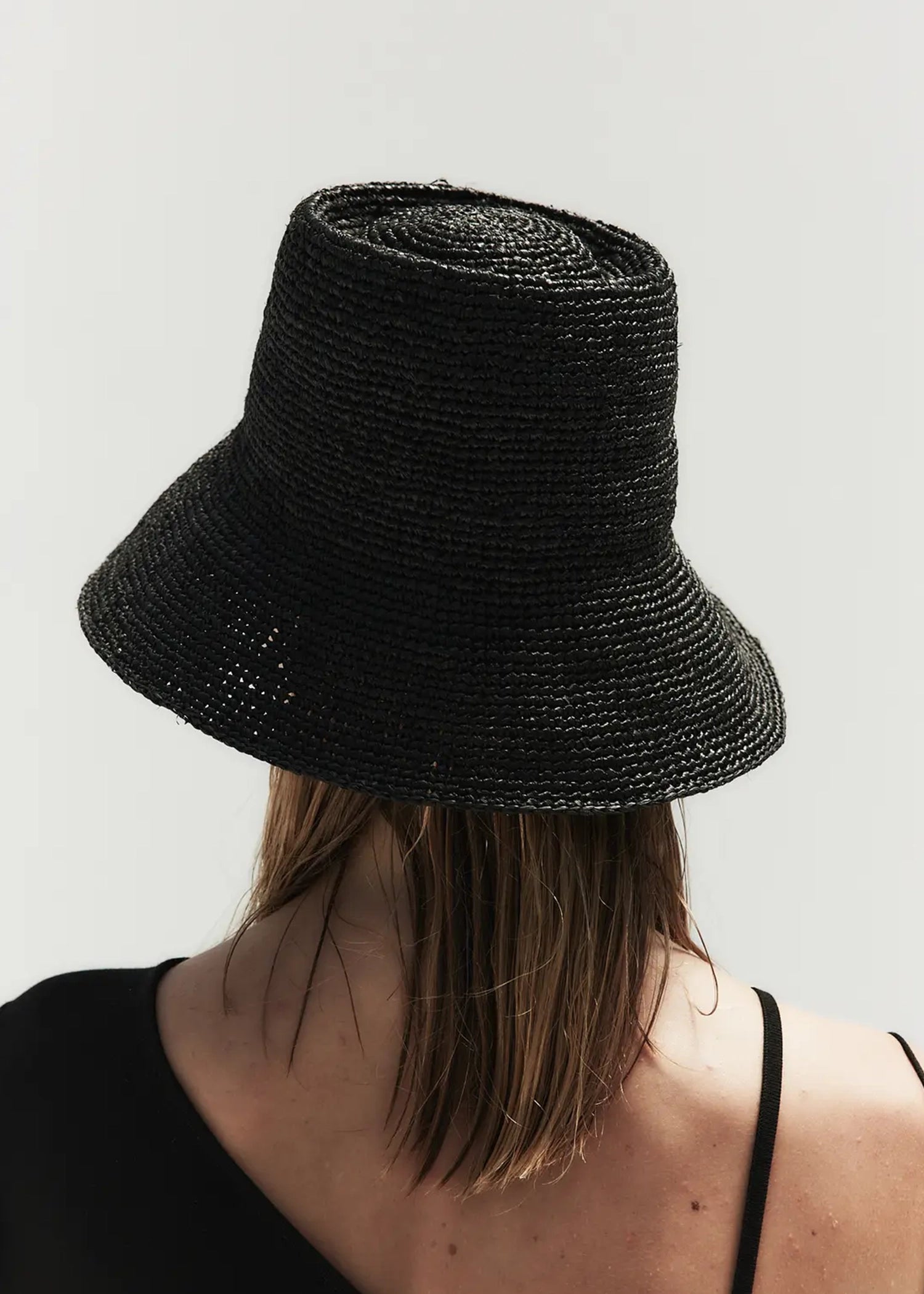 Janessa-Leone-Felix-Bucket-Hat-black