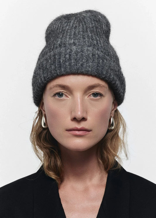 Janessa-Leone-Piper-Beanie