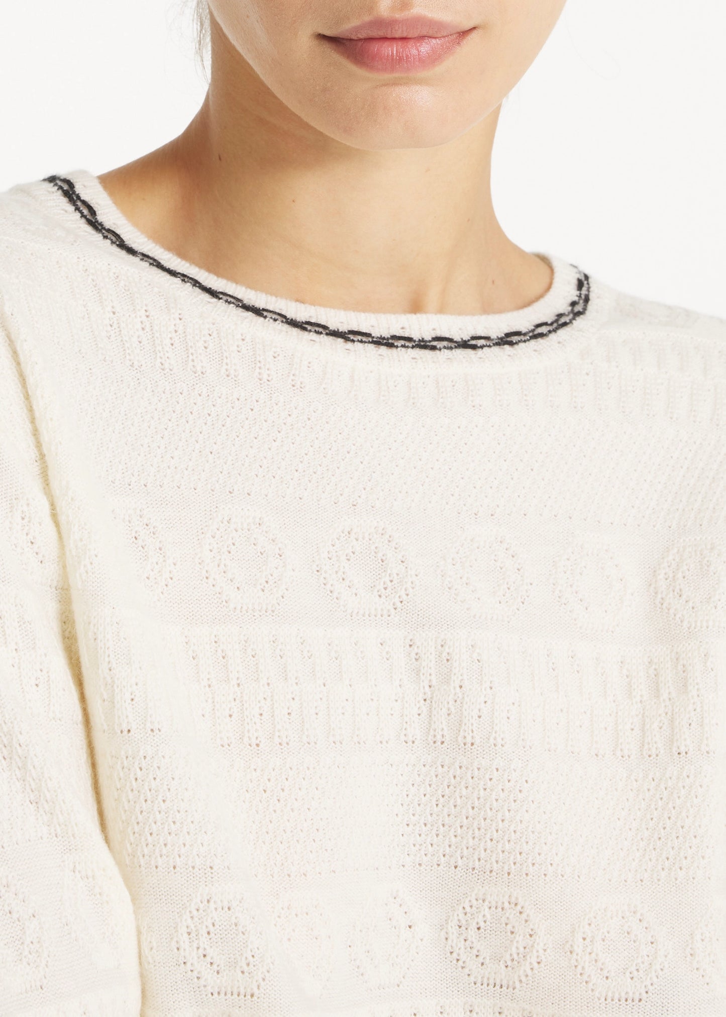 Le-Mont-saint-michel-sdill-fancy-shirt-sleeve-sweater