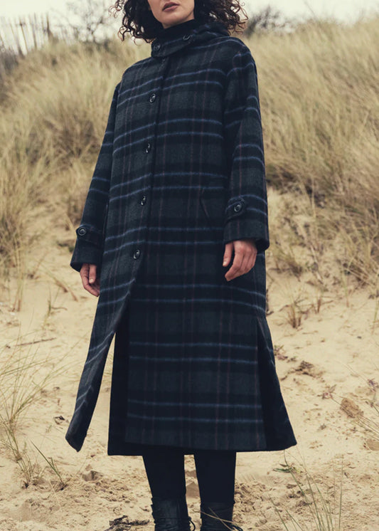 Maison-Lener-OVERSIZED-COAT-BRISELAME