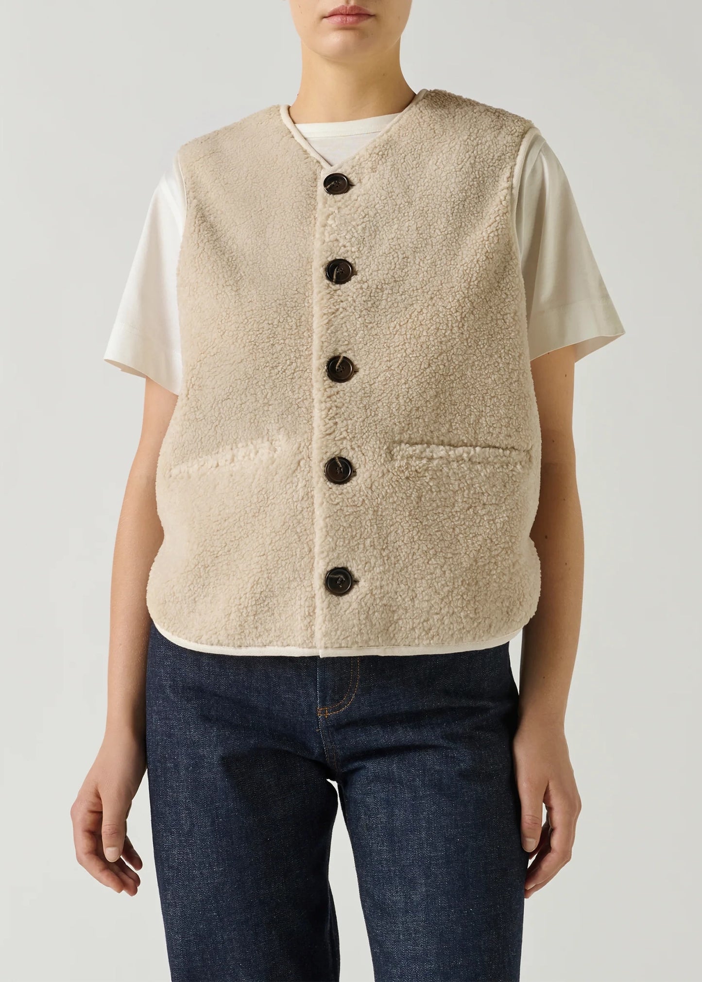 Soeur-Fusil-Jacket-Sleeveless-faux-fur-cardigan