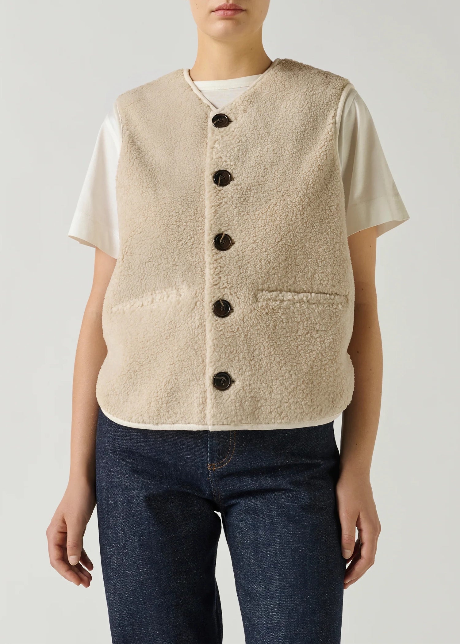Soeur-Fusil-Jacket-Sleeveless-faux-fur-cardigan
