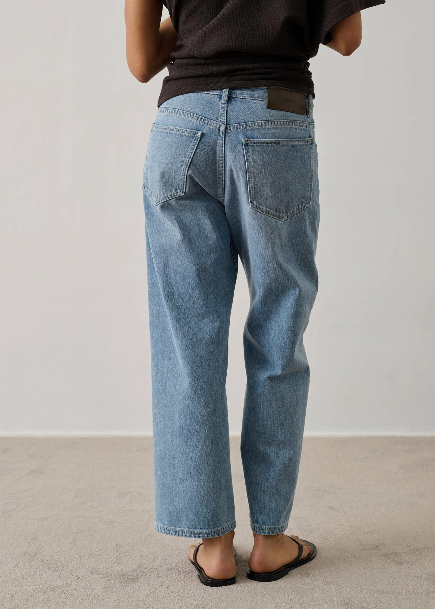 Soeur-Harrison-Jean-light-blue