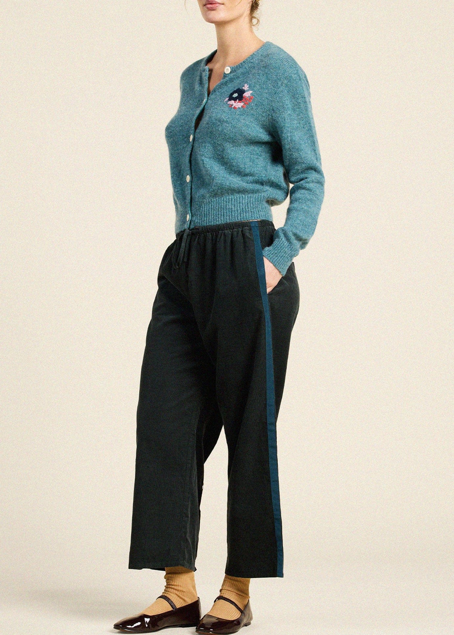 Trovata-Teagan-Cardigan-Teal