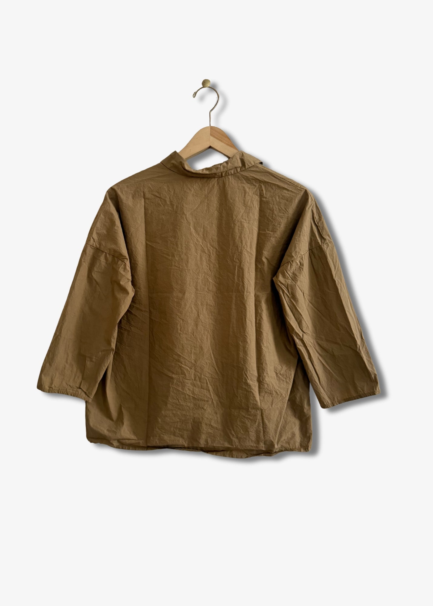 Album-di-famiglia-short-collar-shirt-gold