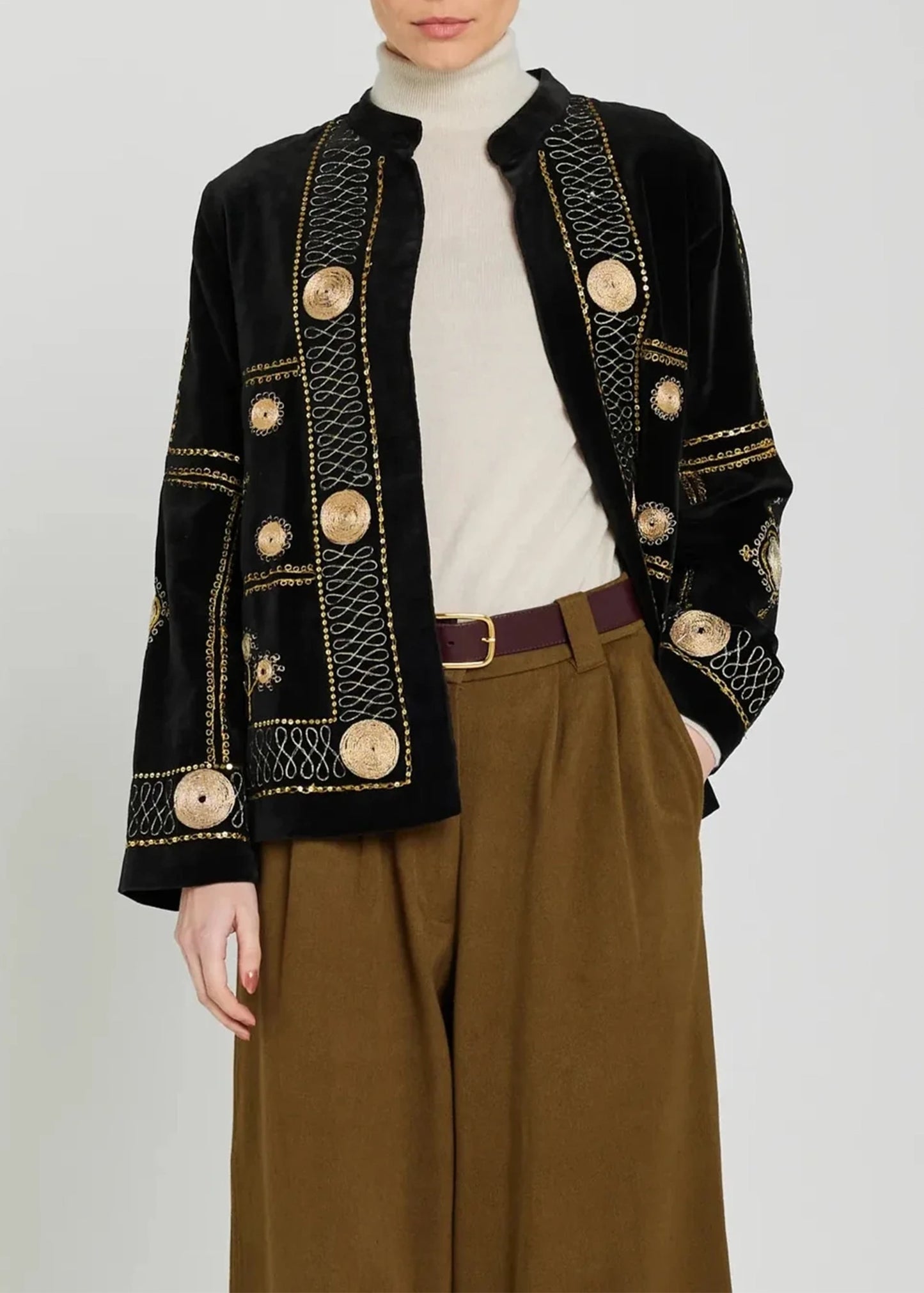 V-de-vinster-COTI-black-embroidered-jacket