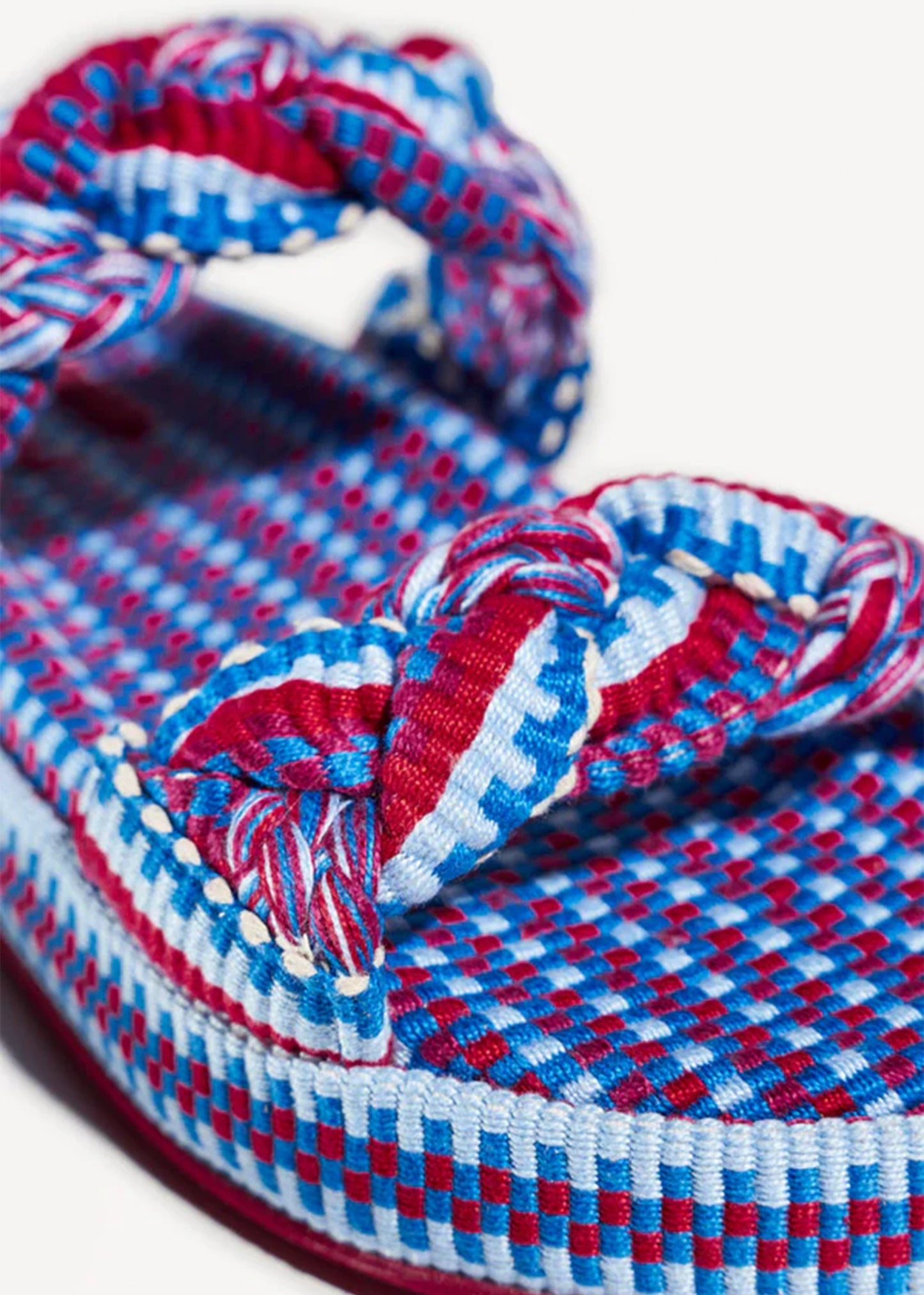 amambaih Daniela Sandal