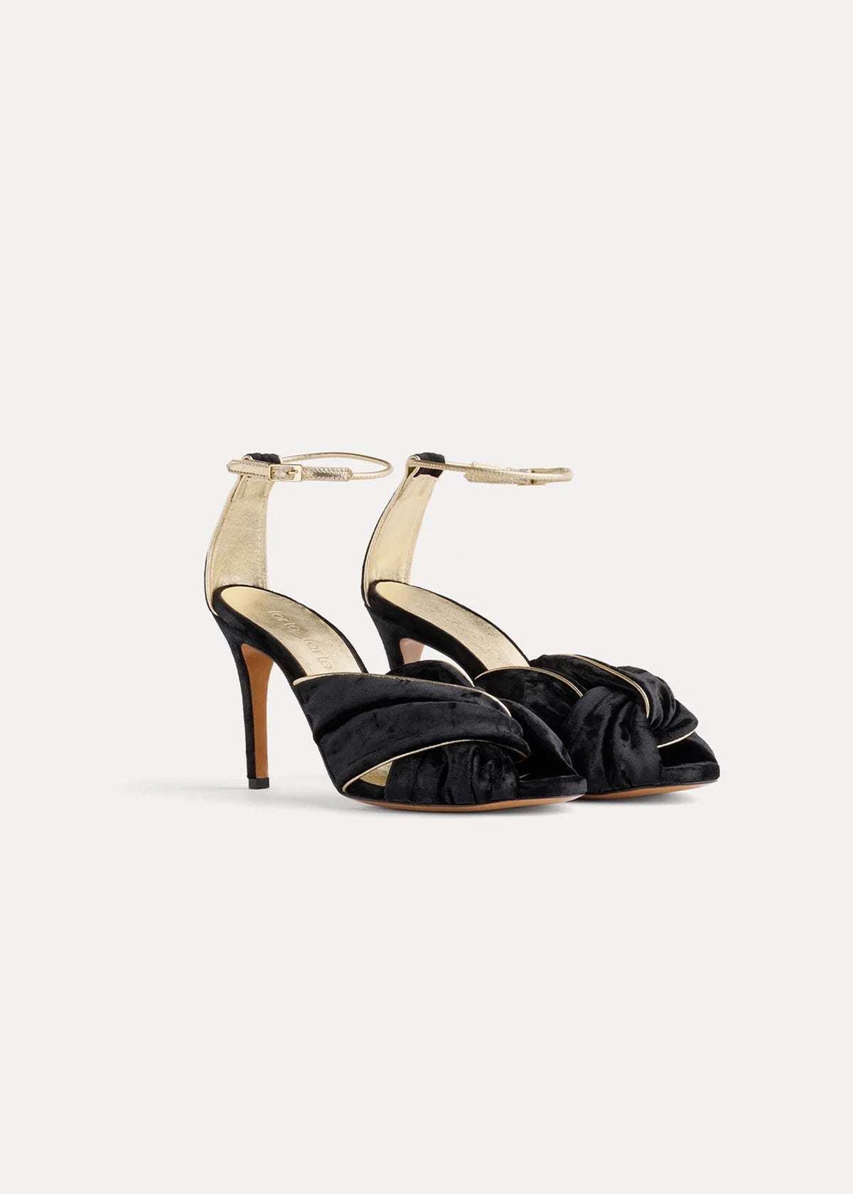 forte-forte-velvet-criss–cross-sandals-with-high-heels-nero