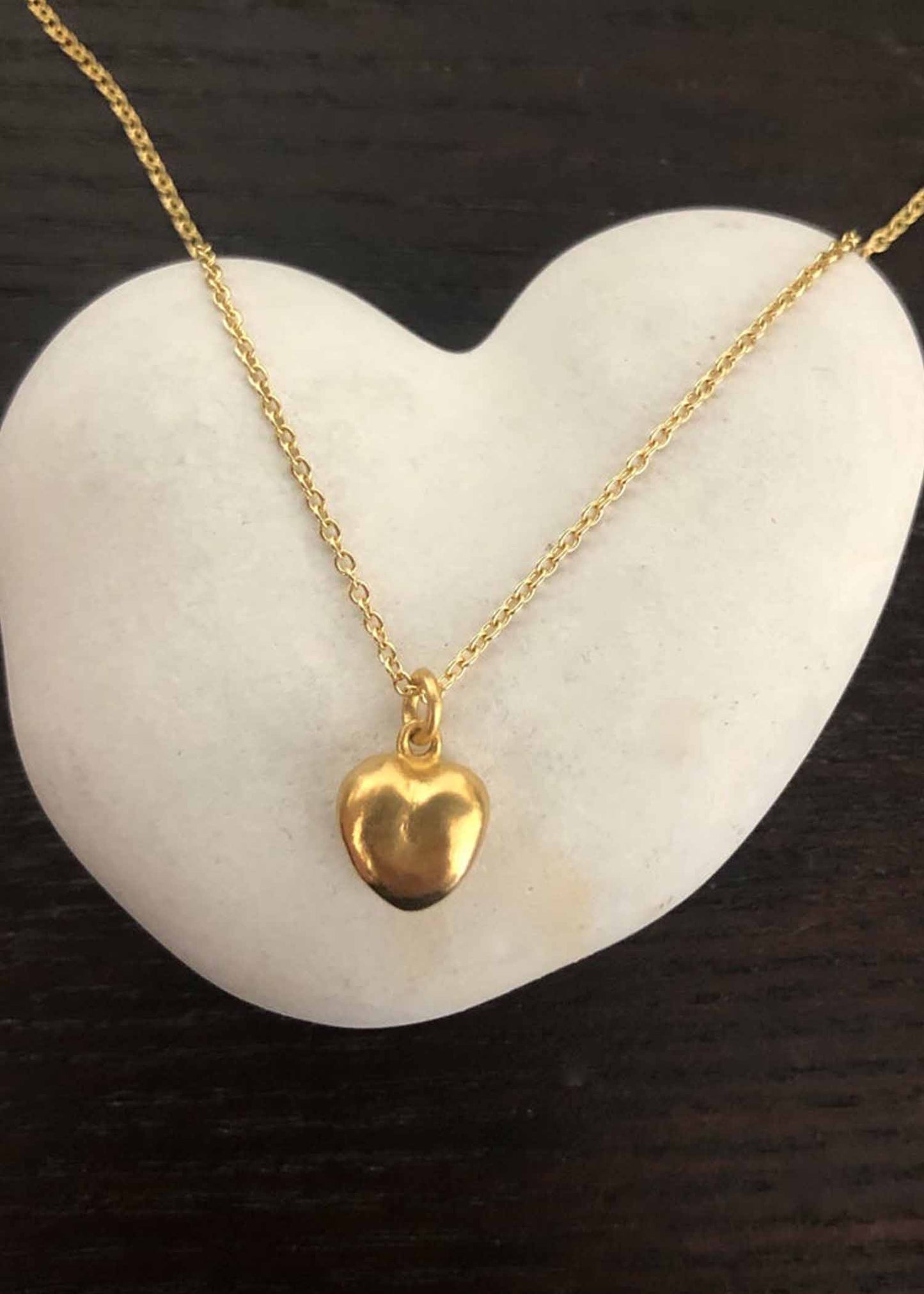 heike-20-chain-with-toggle-closure-18k-thick-heart-on-loose-bale | Jewelry | Heike Grebenstein